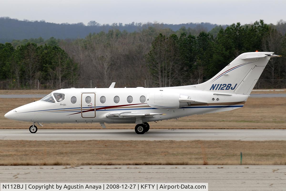 N112BJ, 1996 Beech 400A Beechjet C/N RK-112, Taxi back to the Beech-Hawker FBO ramp.