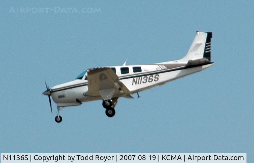 N1136S, 1996 Raytheon Aircraft Company A36 Bonanza C/N E-3054, Camarillo airshow 2007