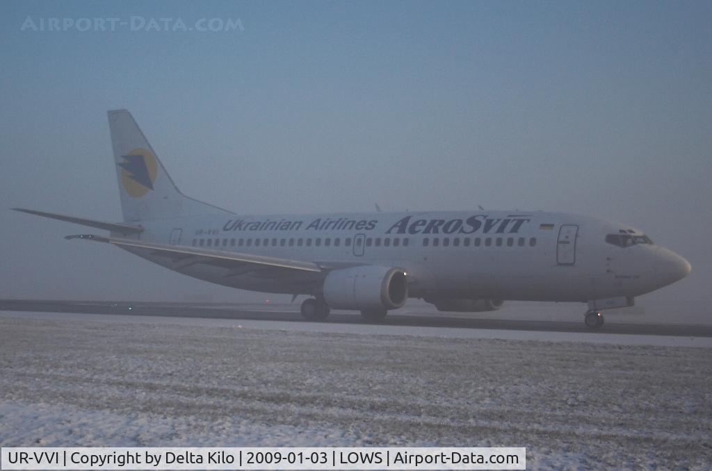 UR-VVI, 1990 Boeing 737-33A C/N 24461, AEROSVIT