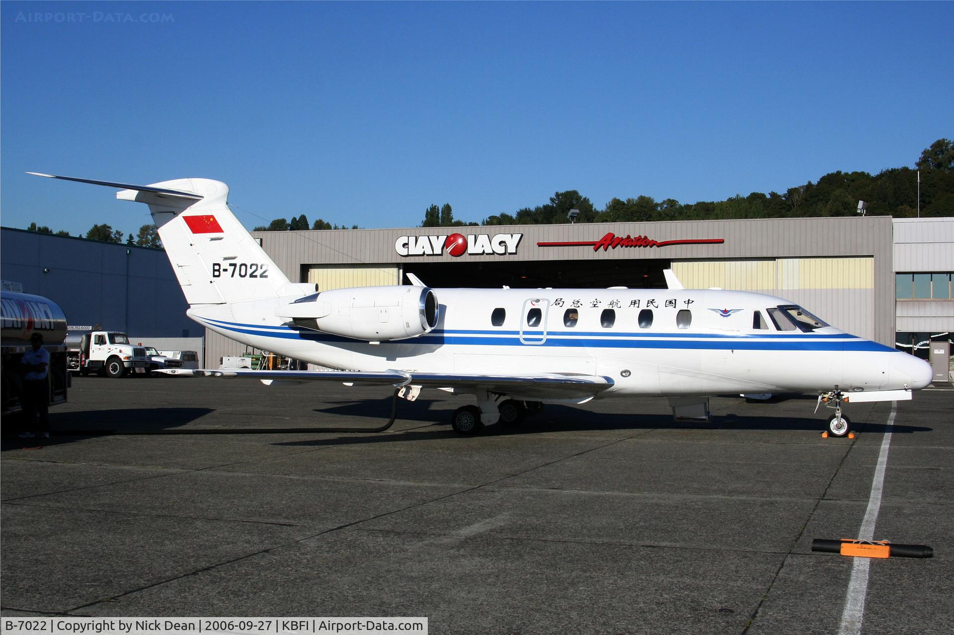 B-7022, 1992 Cessna 650 Citation VI C/N 650-0220, KBFI (Great visitor to BFI the CAAC 650 was on its way from Lincoln NE back to Beijing and stopped for gas thanks to a friendly crew I was able to get the ramp shot)