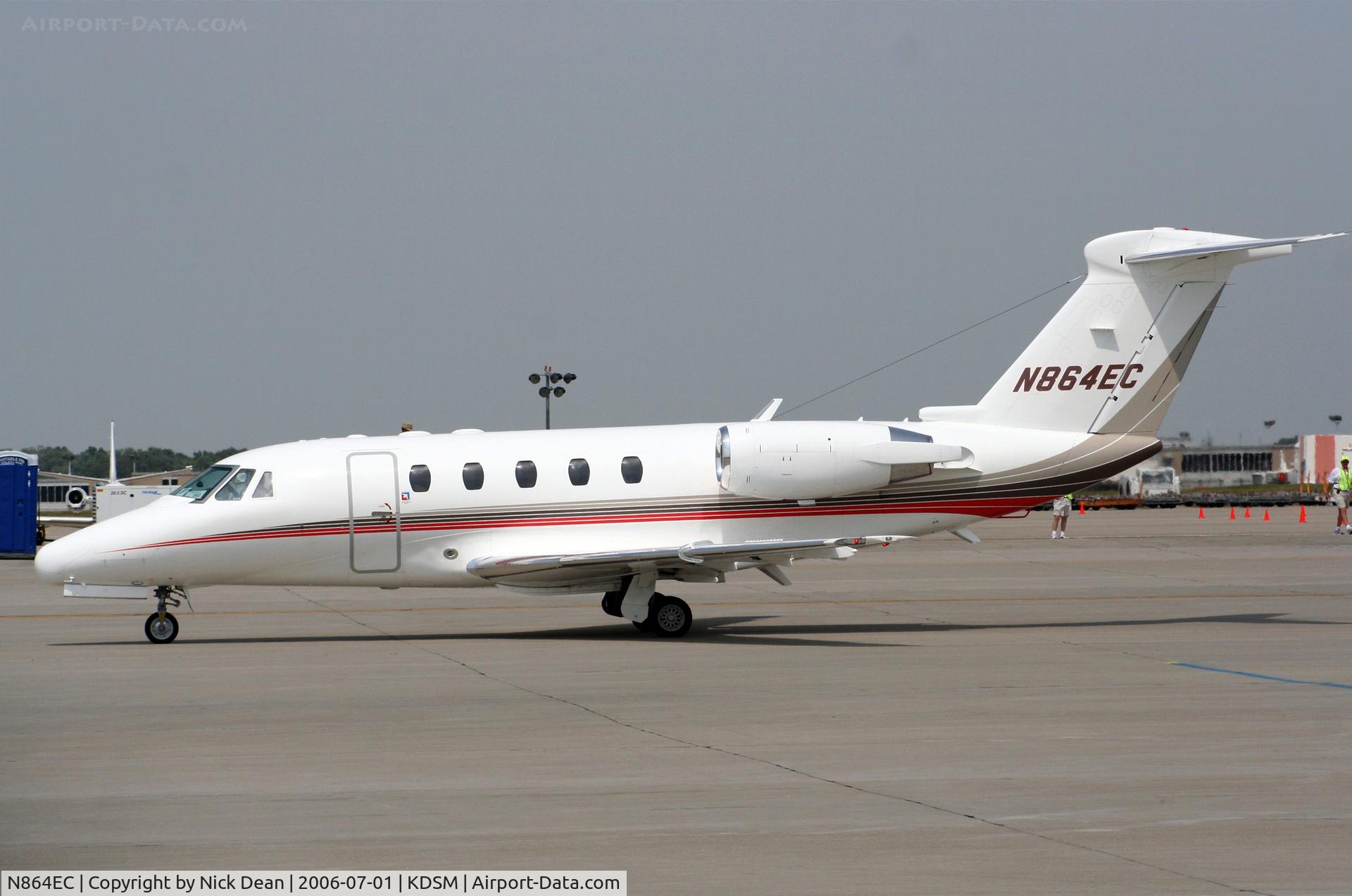 N864EC, 1992 Cessna 650 Citation VII C/N 650-7014, KDSM