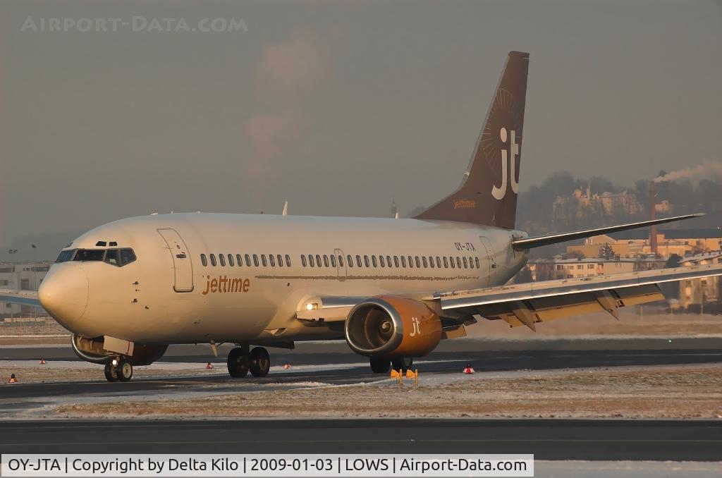 OY-JTA, 1987 Boeing 737-33A C/N 23631, JET TIME