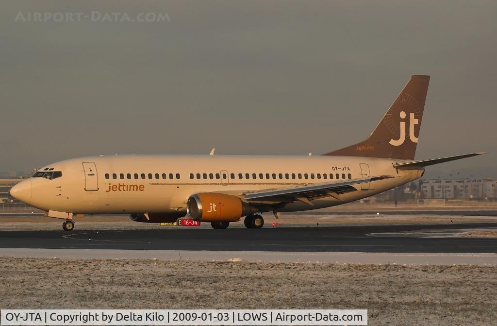 OY-JTA, 1987 Boeing 737-33A C/N 23631, JET TIME
