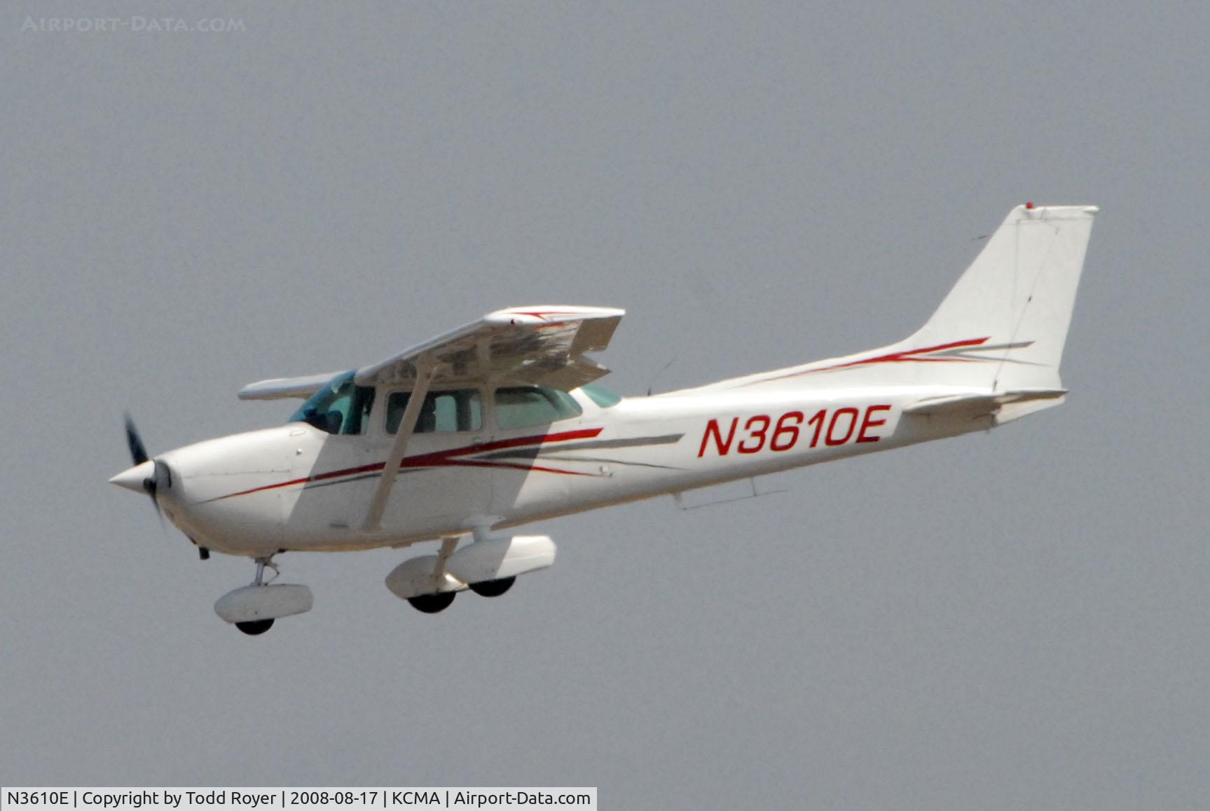 N3610E, 1979 Cessna 172N C/N 17271607, Camarillo Airshow 2008