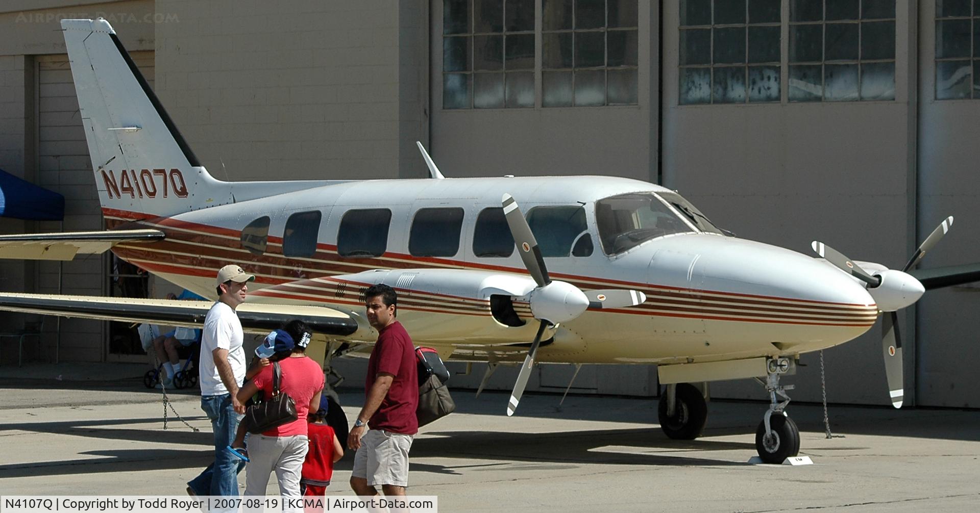 N4107Q, 1982 Piper PA-31-350 Chieftain C/N 31-8253008, Camarillo airshow 2007