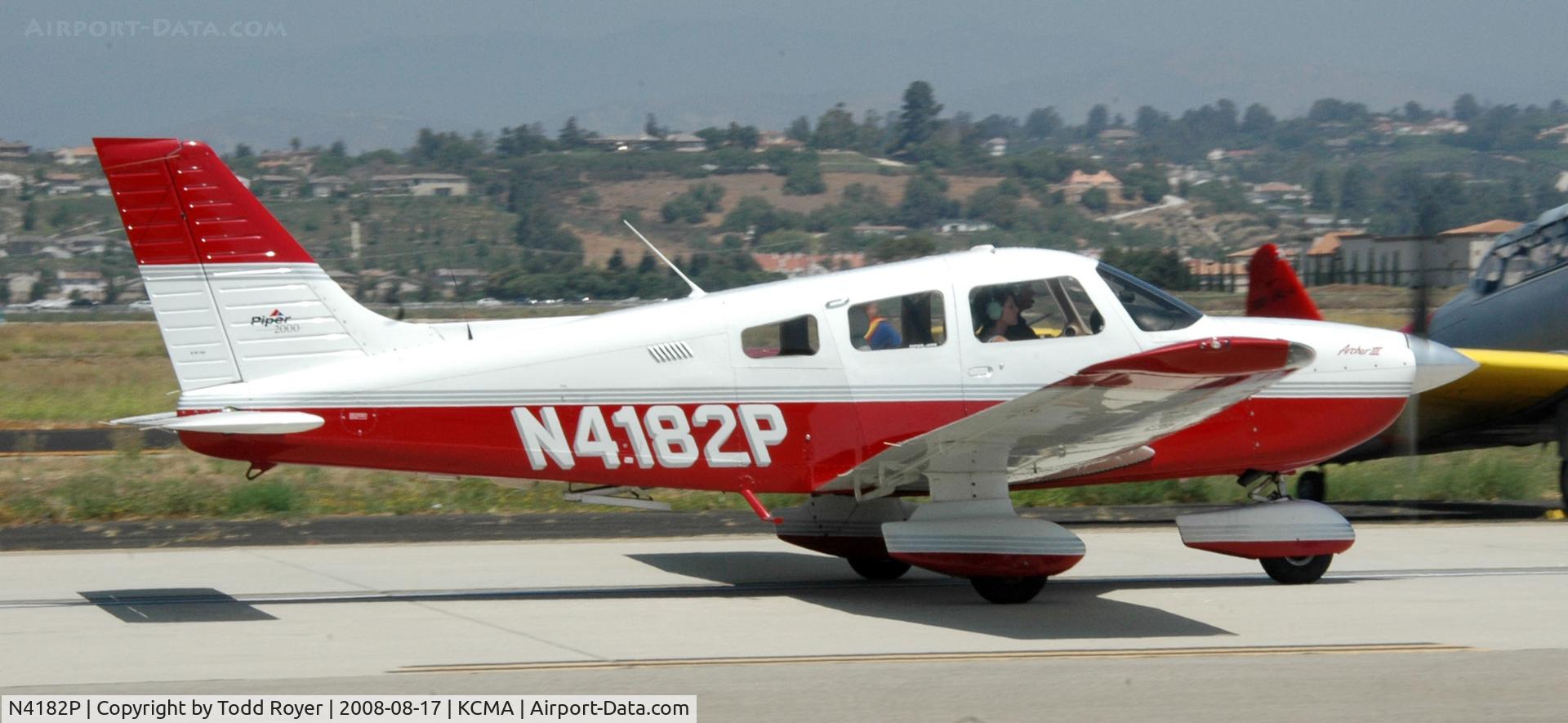 N4182P, 2000 Piper PA-28-181 C/N 28-43333, Camarillo Airshow 2008