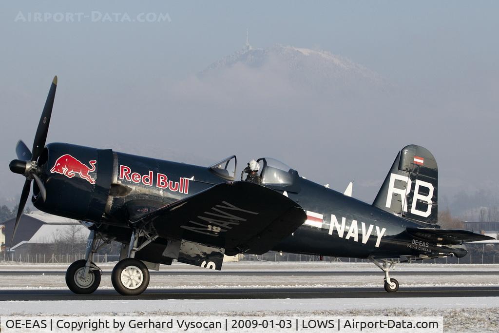 OE-EAS, 1945 Vought F4U-4 Corsair C/N 9149, what a warplane, amazing