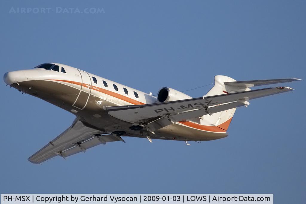 PH-MSX, 1987 Cessna 650 Citation III C/N 650-0134, winter opening 2009
