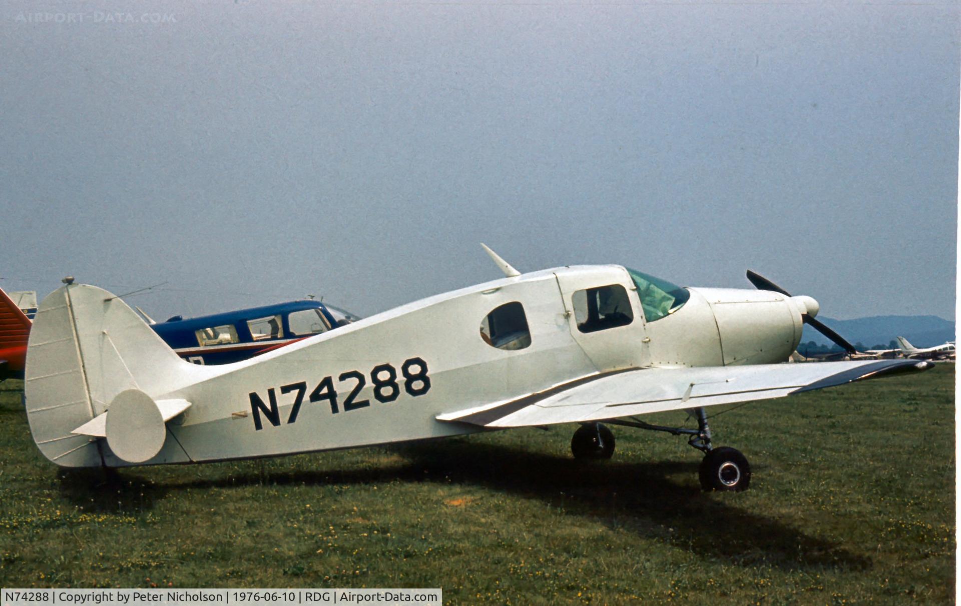 N74288, 1946 Bellanca 14-13-2 Cruisair Senior C/N 1401, This Bellanca was a visitor to the 1976 Reading Airshow in Pennsylvania.