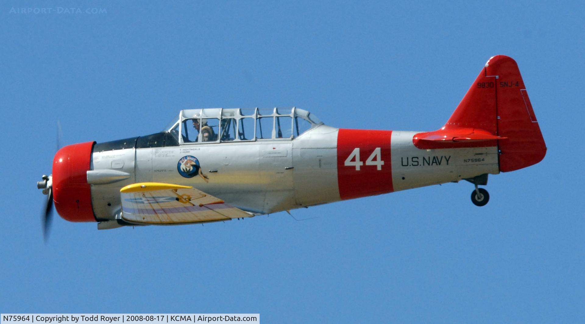 N75964, 1943 North American SNJ-4 Texan C/N 88-9830, Camarillo Airshow 2008