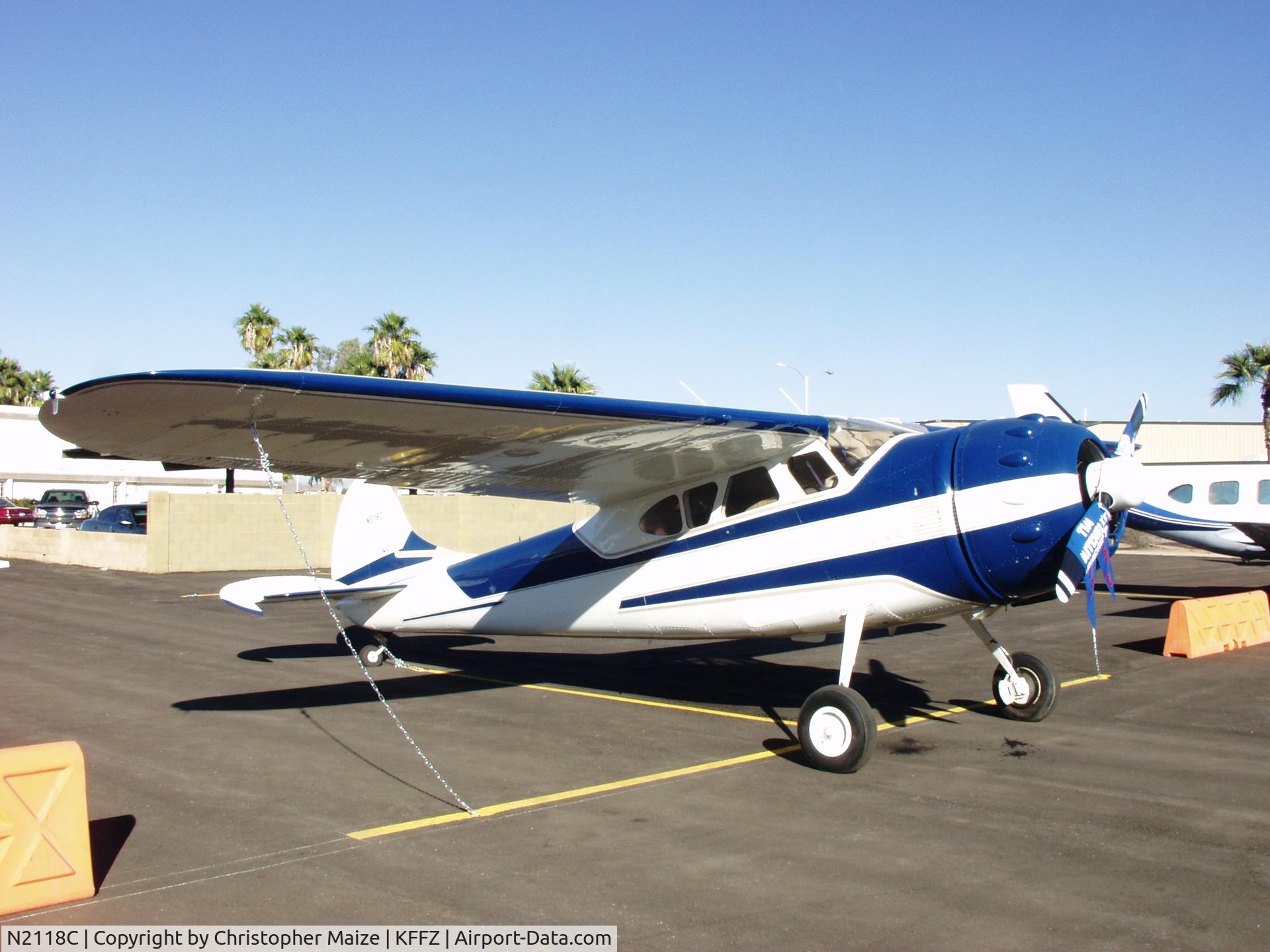 N2118C, 1953 Cessna 195B Businessliner C/N 16103, Just taking pictures