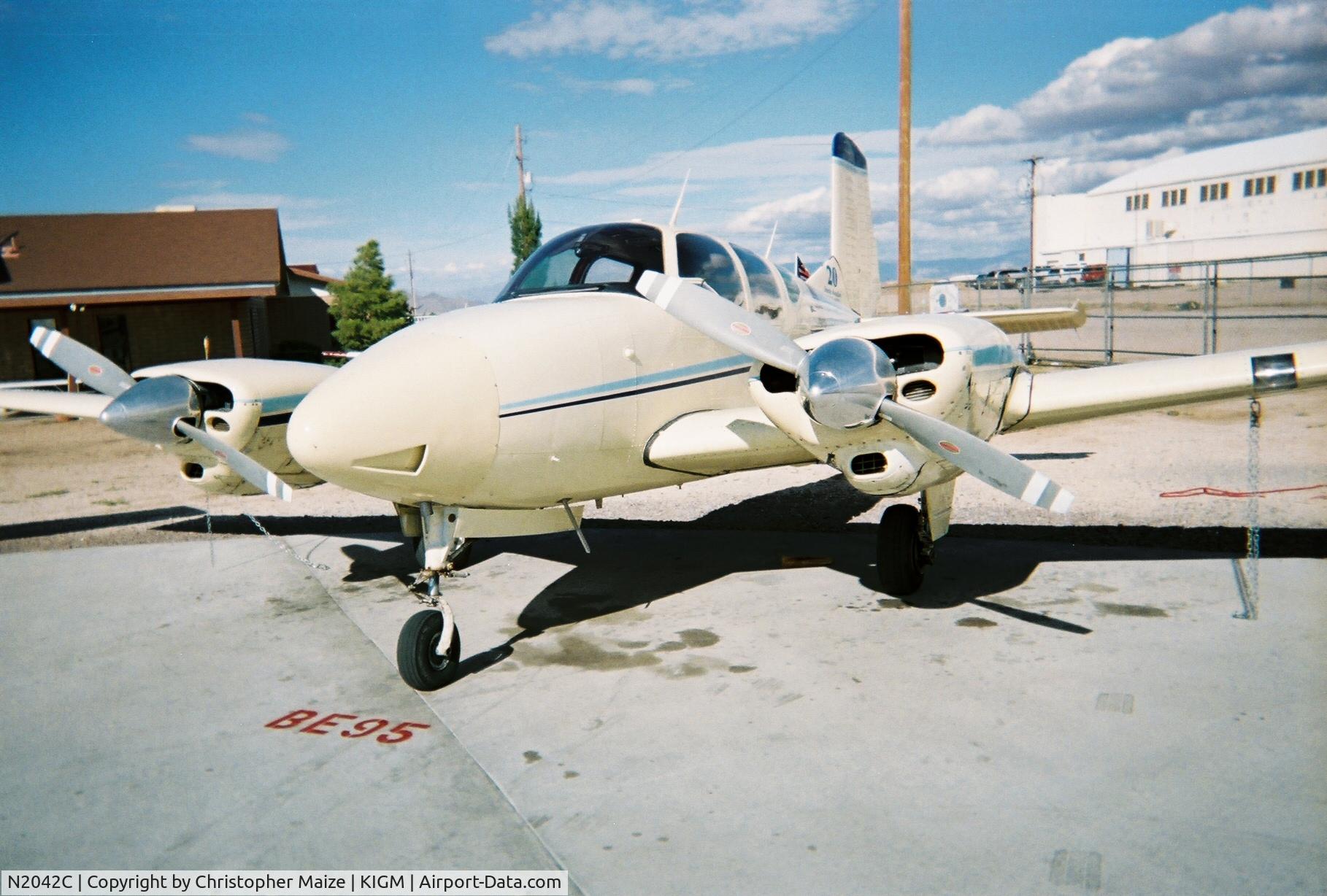 N2042C, 1959 Beech 95 Travel Air C/N TD-219, Beech Travel Air