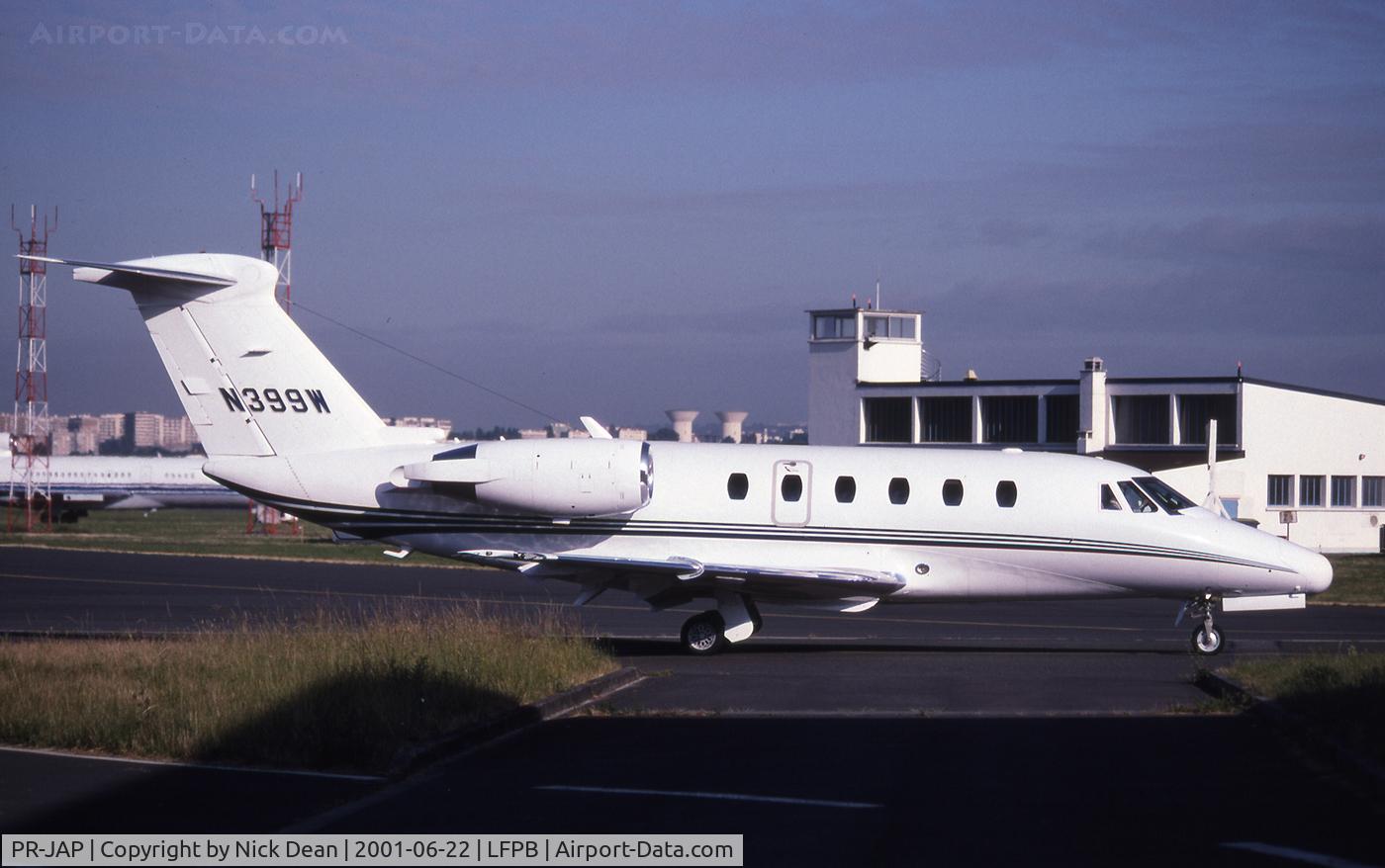 PR-JAP, 1996 Cessna 650 Citation VII C/N 650-7038, LFPB Paris Le Bourget (Seen here as N399W one of 5 aircraft that have carried this ID this Citation VII is currently registered in Brazil as PR-JAP as posted for C/N accuracy)