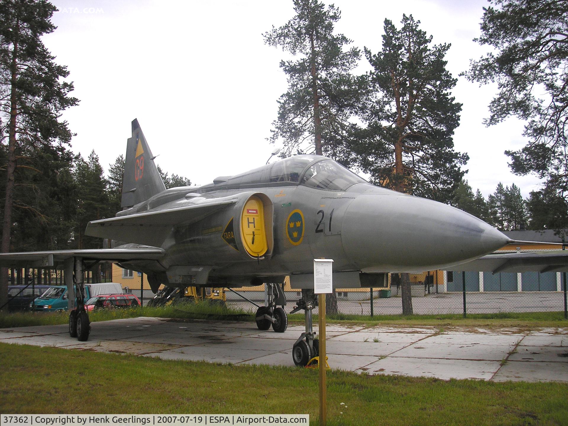 37362, Saab JA 37 Viggen C/N 37362, Lulea AFB, museum