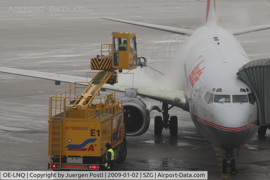 OE-LNQ, 2003 Boeing 737-8Z9 C/N 30421, Boeing 737-8Z9