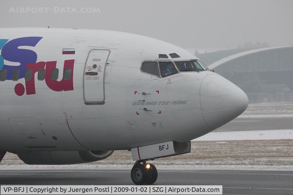 VP-BFJ, 1990 Boeing 737-5L9 C/N 24859, Boeing 737-5L9