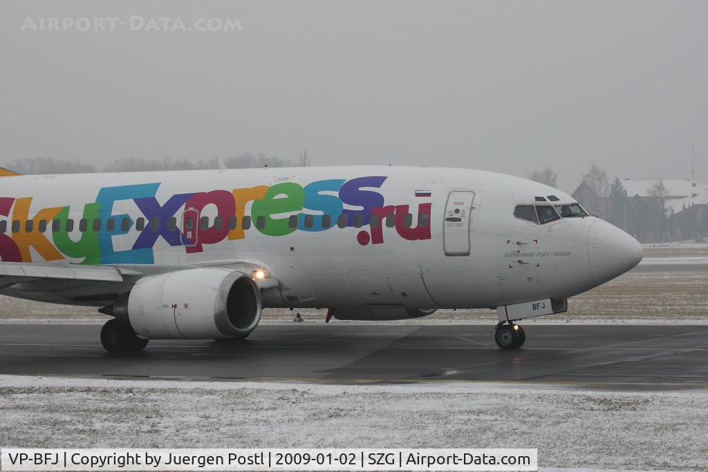 VP-BFJ, 1990 Boeing 737-5L9 C/N 24859, Boeing 737-5L9