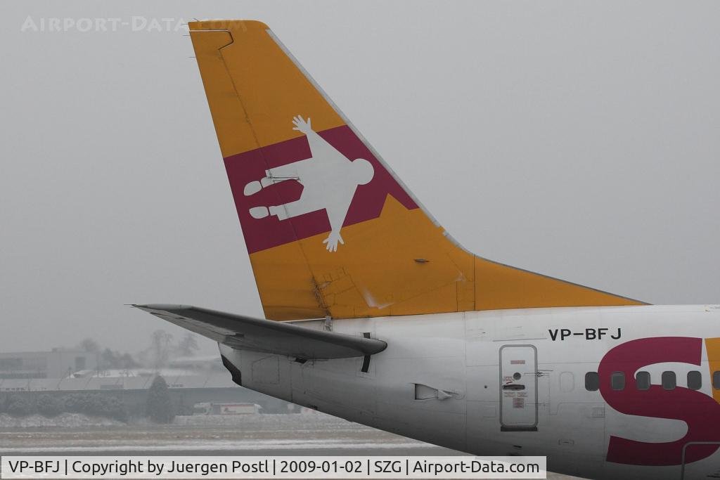 VP-BFJ, 1990 Boeing 737-5L9 C/N 24859, Boeing 737-5L9