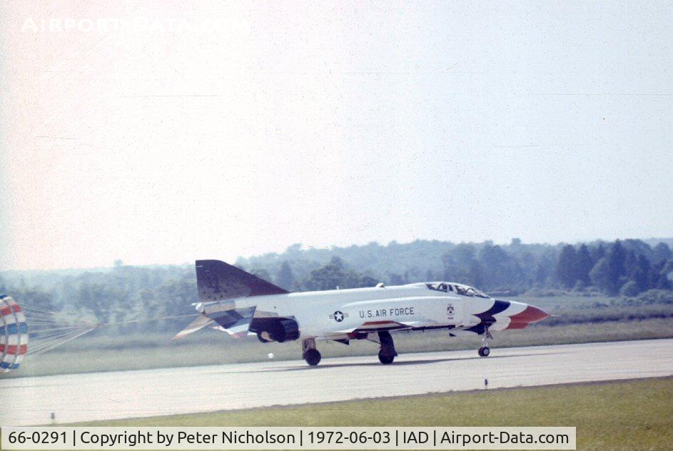 66-0291, 1966 McDonnell F-4E Phantom II C/N 2341, As Thunderbird 4 this Phantom performed at Transpo 72 at Dulles Airport.