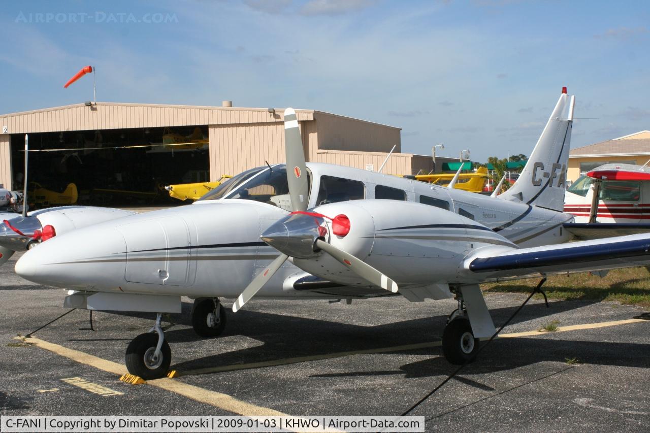 C-FANI, 1975 Piper PA-34-200T C/N 34-7570278, Piper Seneca II