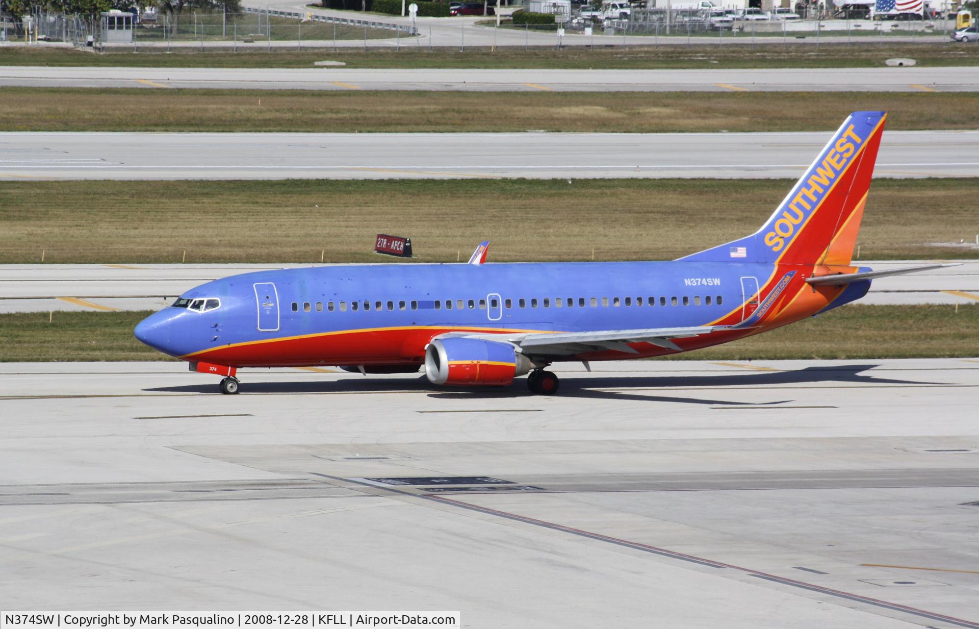 N374SW, 1993 Boeing 737-3H4 C/N 26582, Boeing 737-300