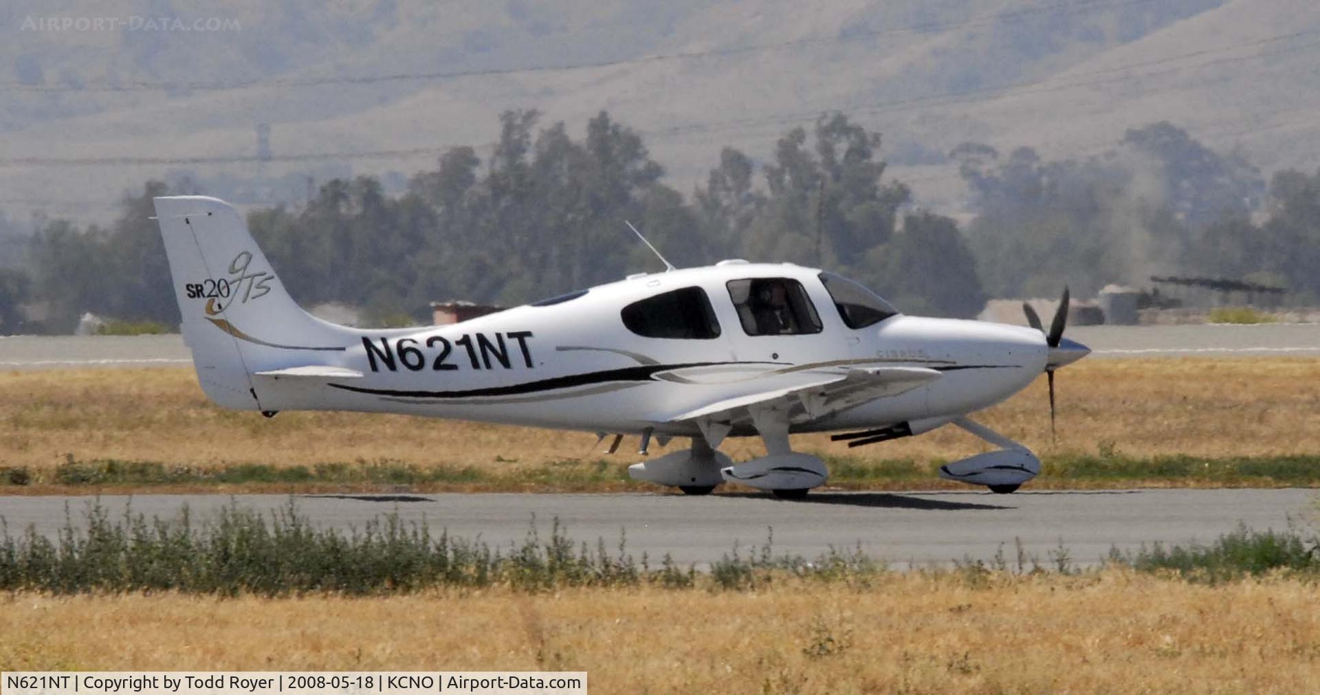 N621NT, 2006 Cirrus SR20 C/N 1679, Chino Airshow 2008