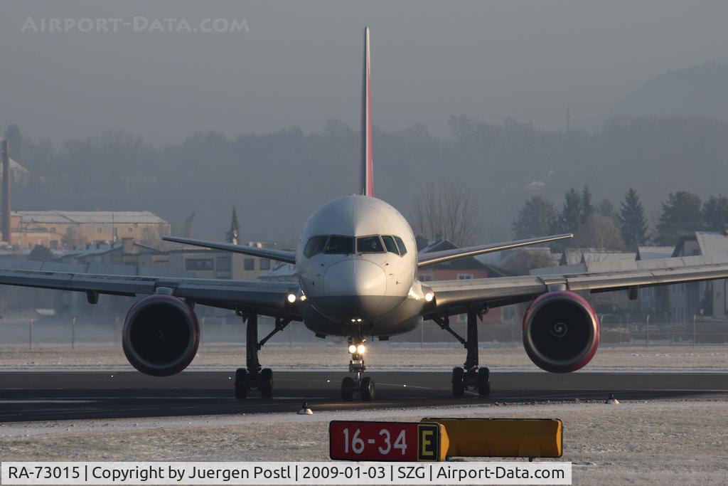 RA-73015, 1992 Boeing 757-230 C/N 25901, Boeing 757-230