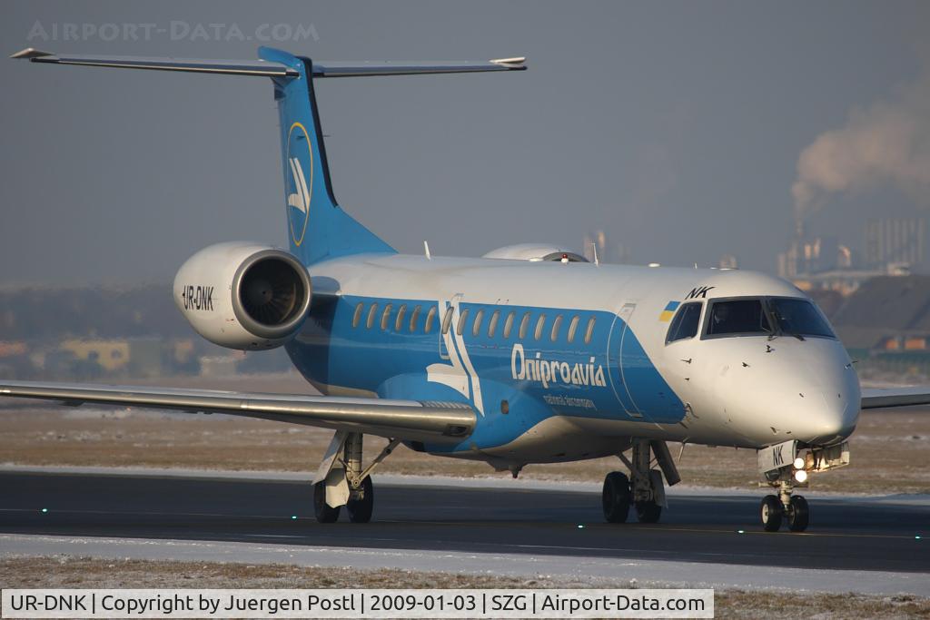 UR-DNK, 1998 Embraer EMB-145EU (ERJ-145EU) C/N 145039, Embraer ERJ-145EU