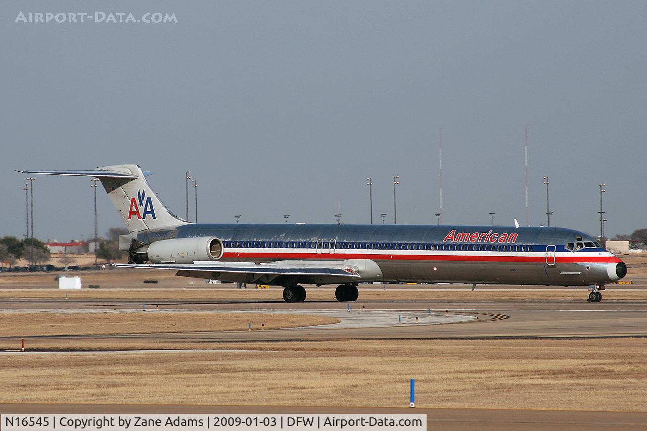 N16545, 1990 McDonnell Douglas MD-82 (DC-9-82) C/N 53027, American Airlines MD-80 at DFW