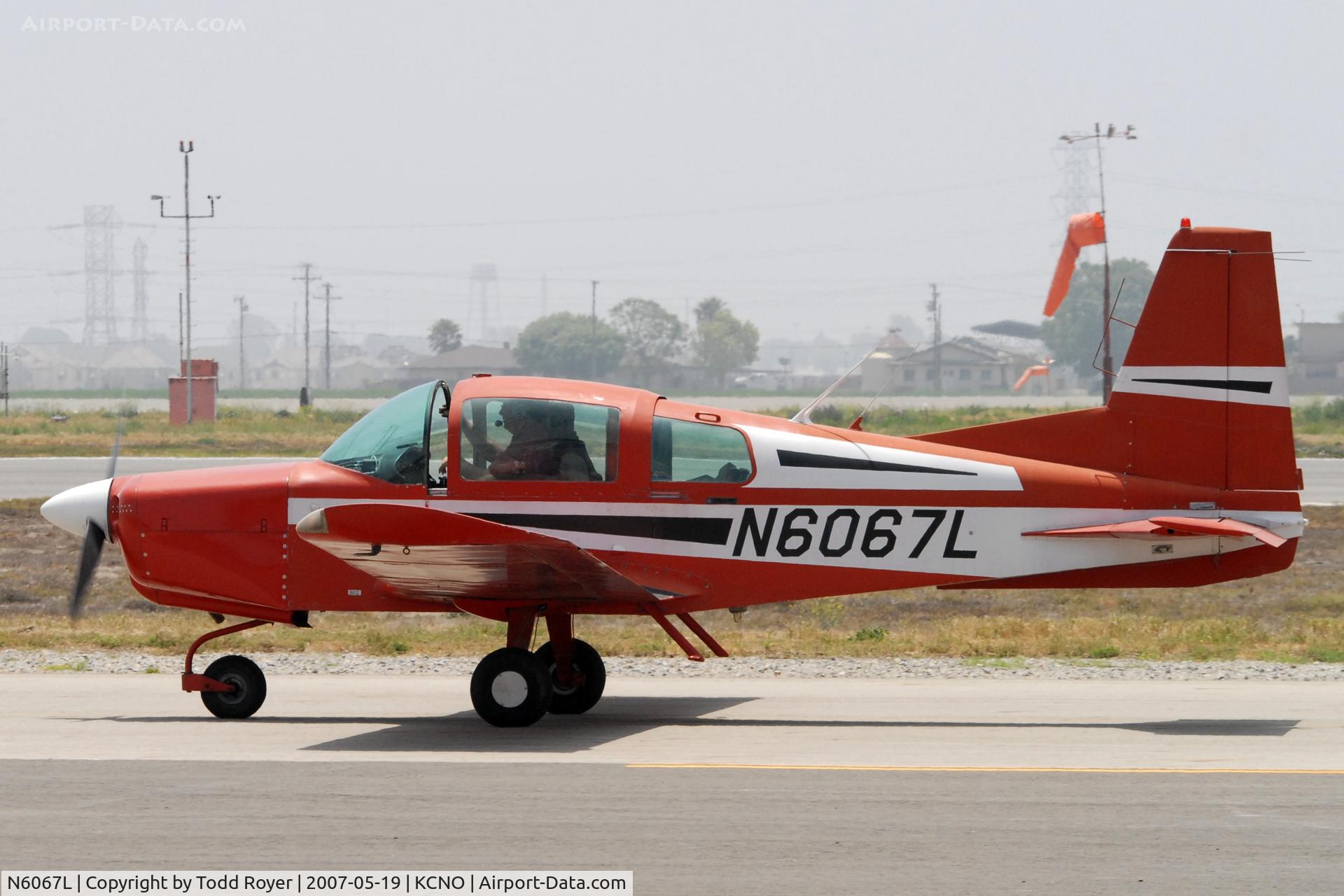 N6067L, 1972 American AA-5 C/N AA5-0167, Chino Airshow 2007