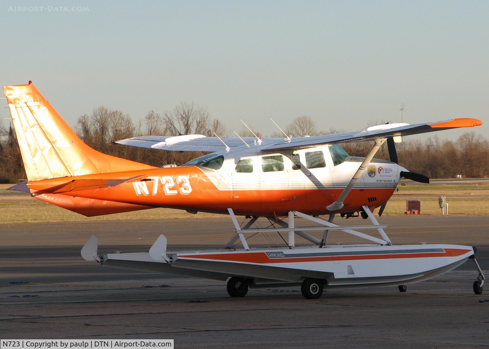 N723, Cessna U206G Stationair C/N U20606714, Parked at the Downtown Shreveport airport.