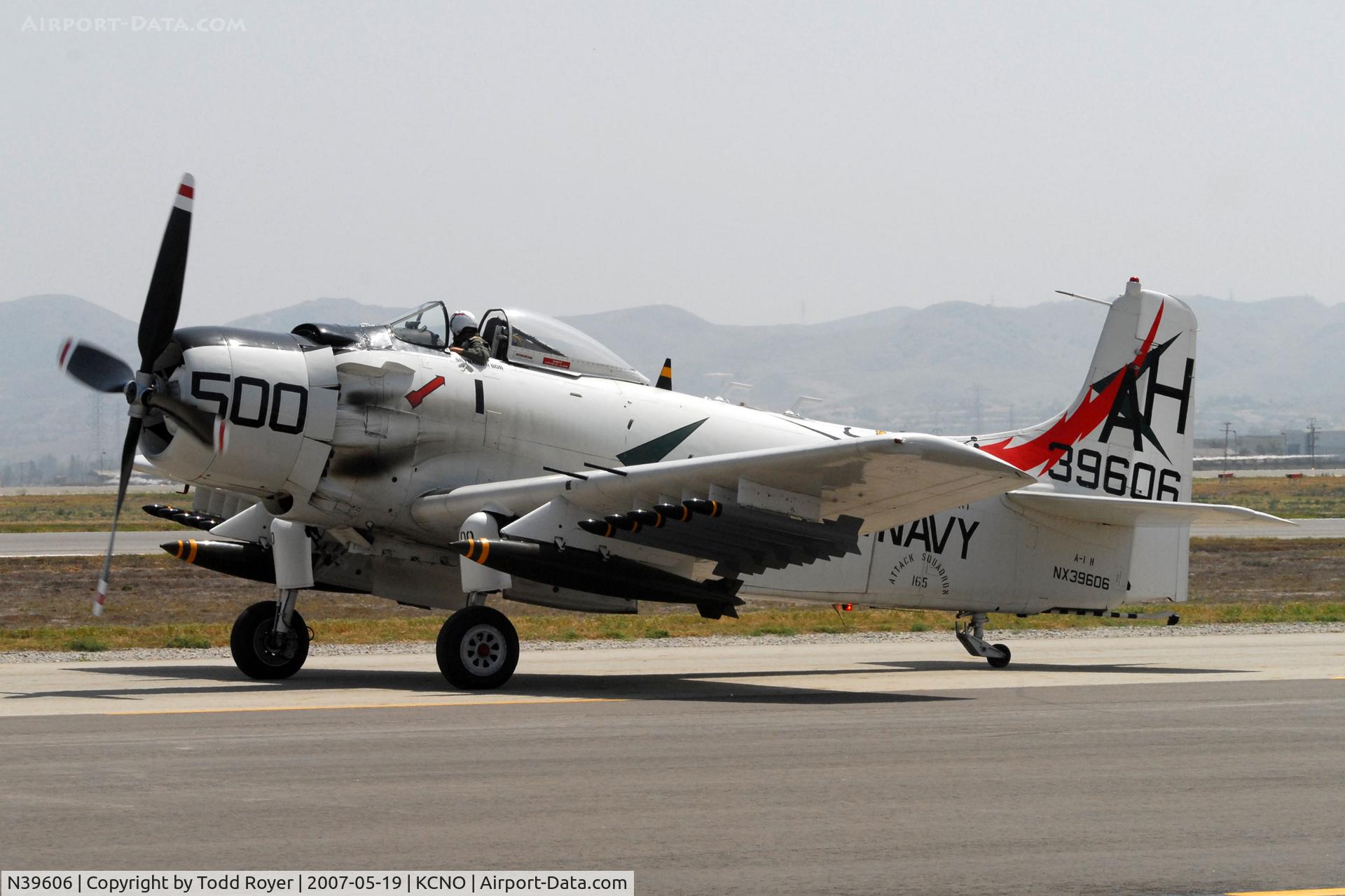 N39606, 1955 Douglas AD-6 Skyraider C/N 10838, Chino Airshow 2007