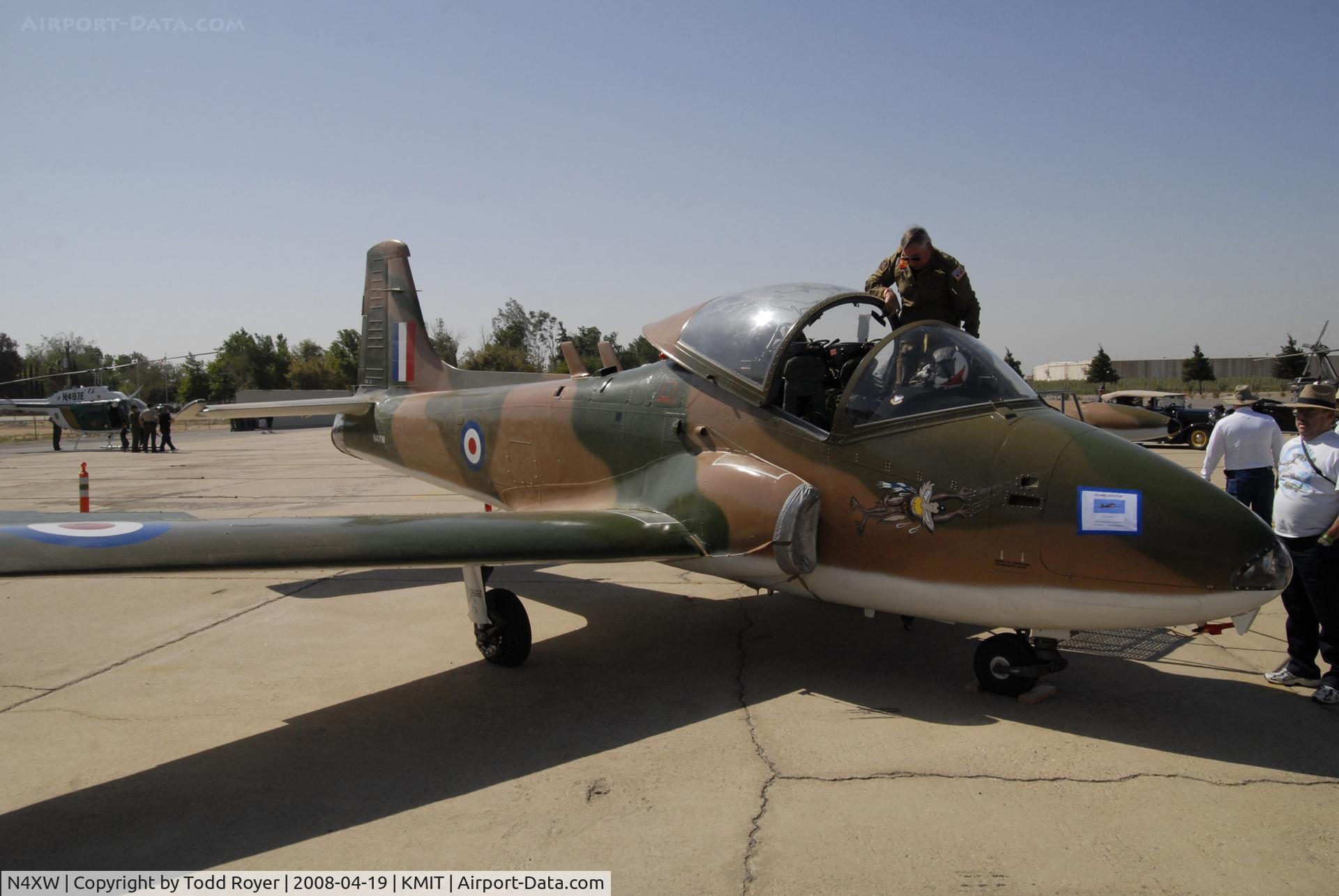 N4XW, 1971 BAC 84 Jet Provost T.5A C/N EEP/JP/1057, Shafter Airshow 2008