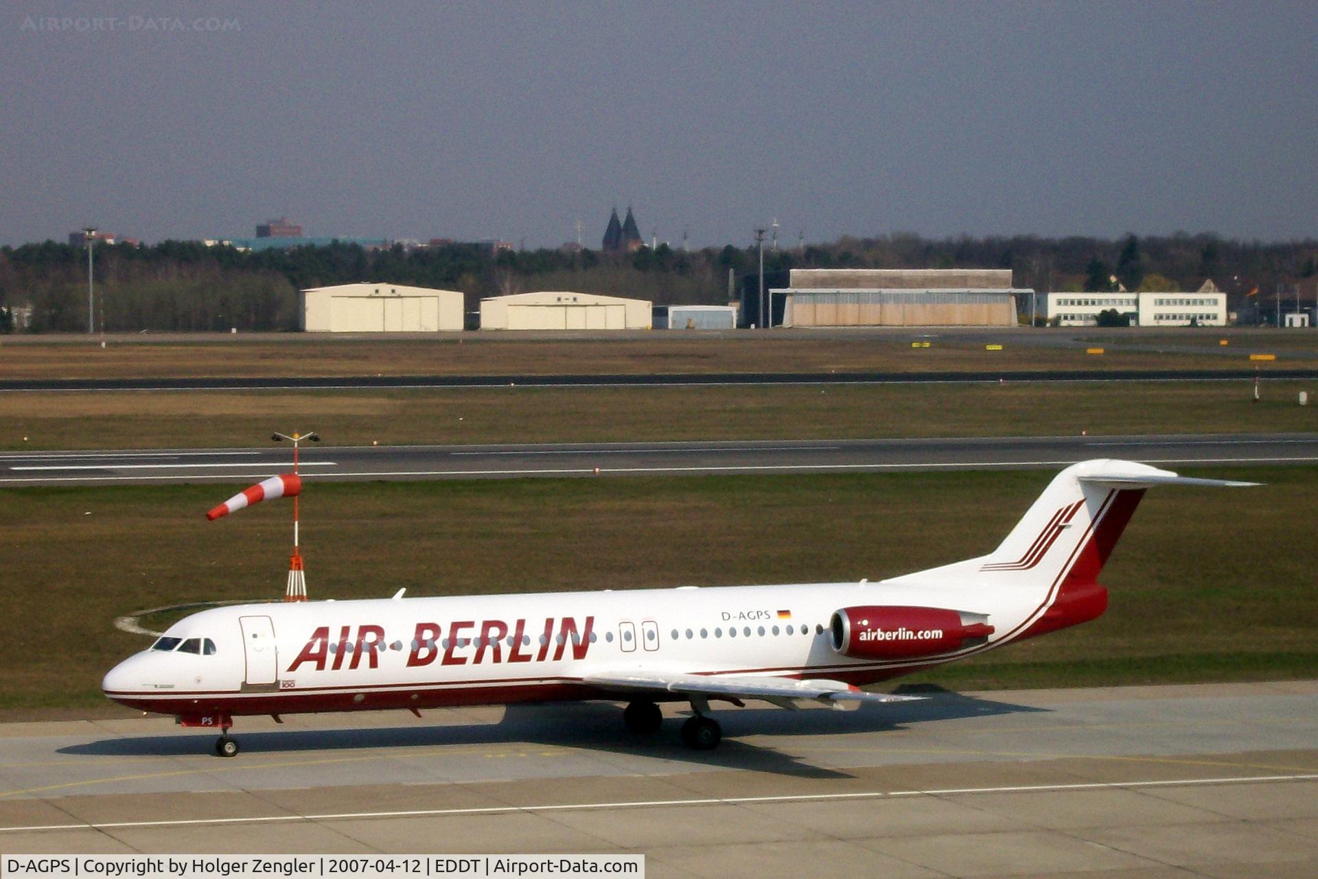 D-AGPS, 1992 Fokker 100 (F-28-0100) C/N 11399, One of the red and white Berliners