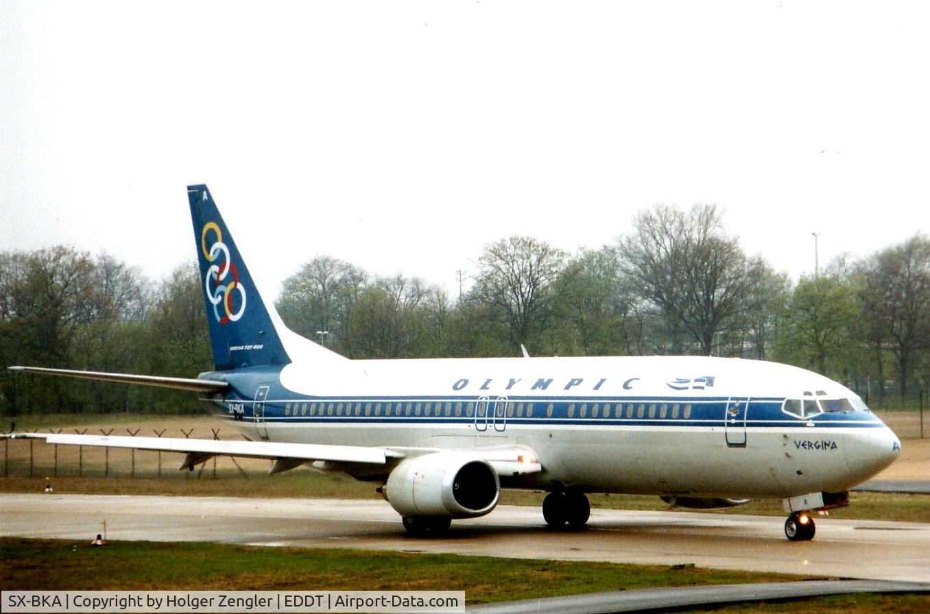 SX-BKA, 1991 Boeing 737-484 C/N 25313, Leaving TXL to Thessaloniki