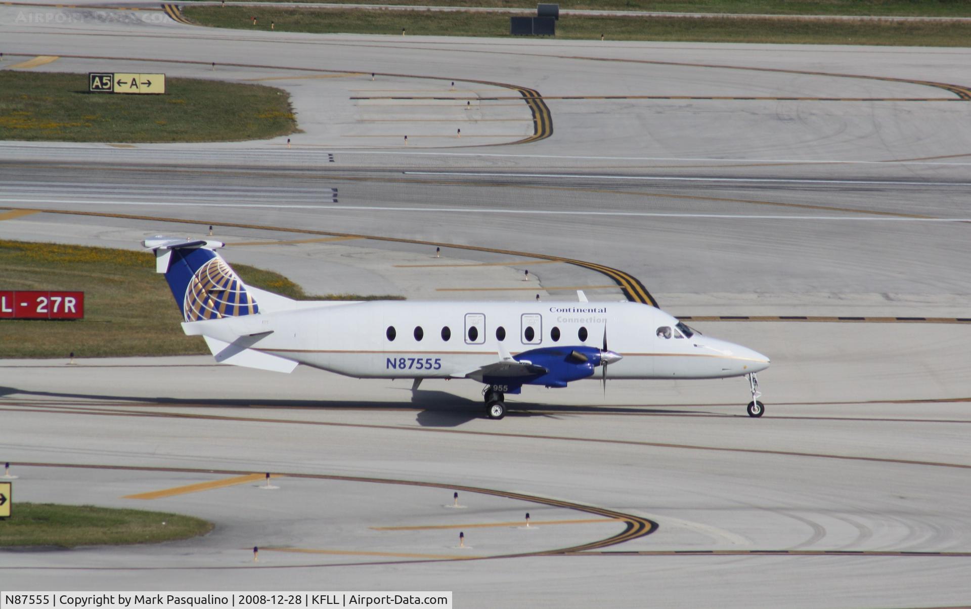 N87555, 1996 Raytheon 1900D C/N UE-234, Beech 1900D