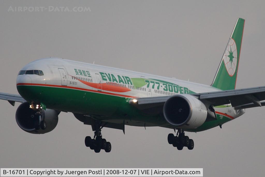 B-16701, 2005 Boeing 777-35E/ER C/N 32639, Boeing 777-35E (ER)