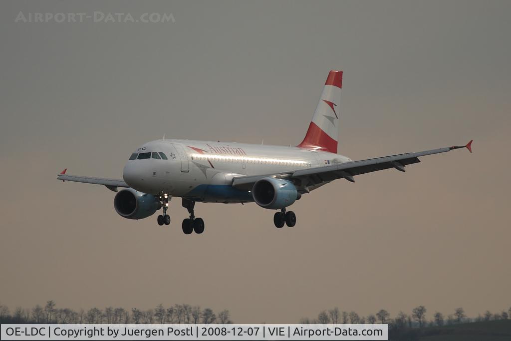 OE-LDC, 2004 Airbus A319-112 C/N 2262, Airbus A319-112