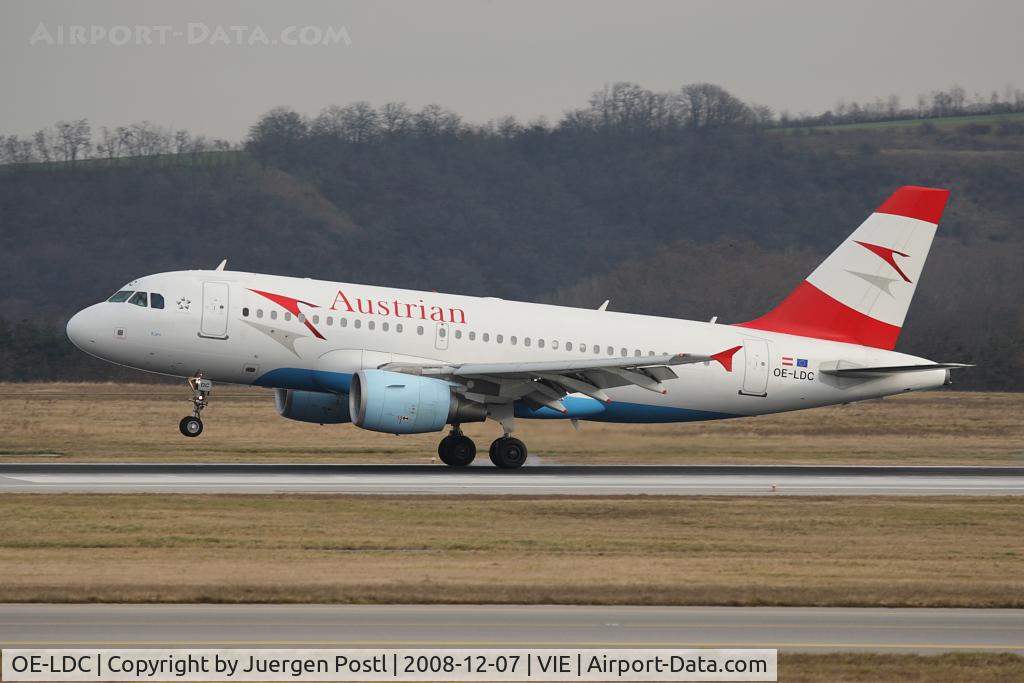 OE-LDC, 2004 Airbus A319-112 C/N 2262, Airbus A319-112