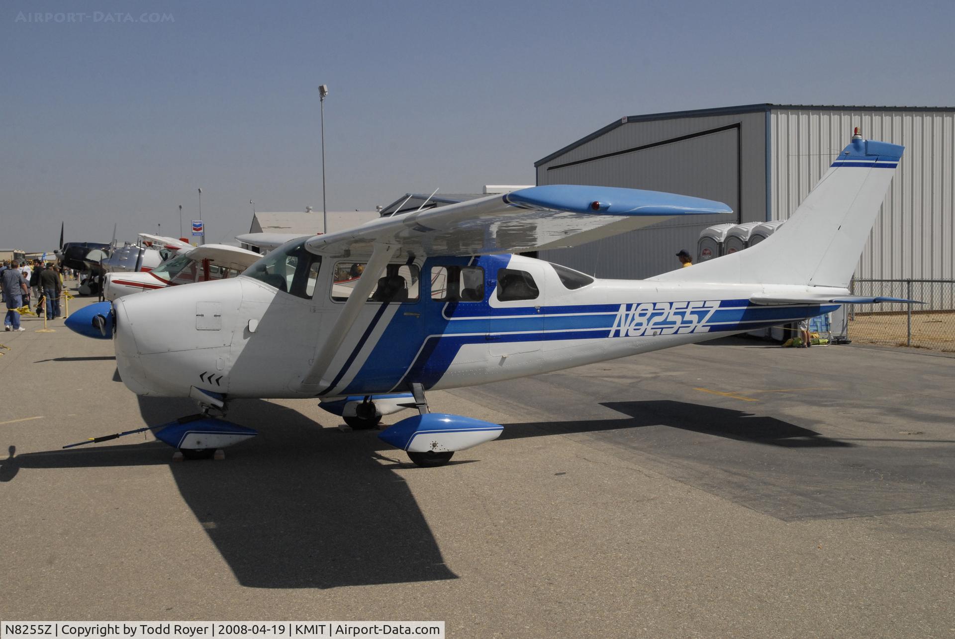 N8255Z, 1963 Cessna 210-5 C/N 205-0255, Shafter Airshow 2008