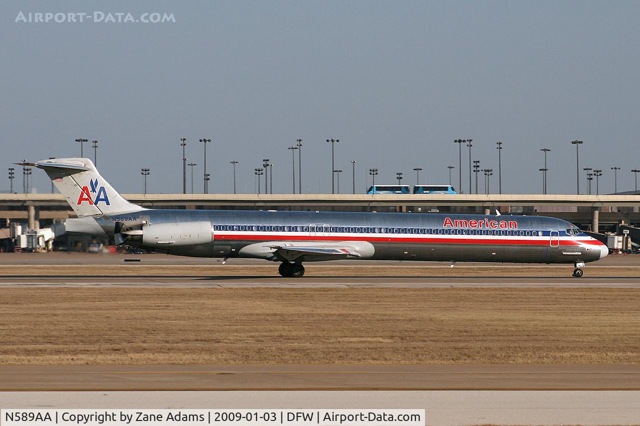 N589AA, 1991 McDonnell Douglas MD-83 (DC-9-83) C/N 53252, American Airlines MD-80 at DFW