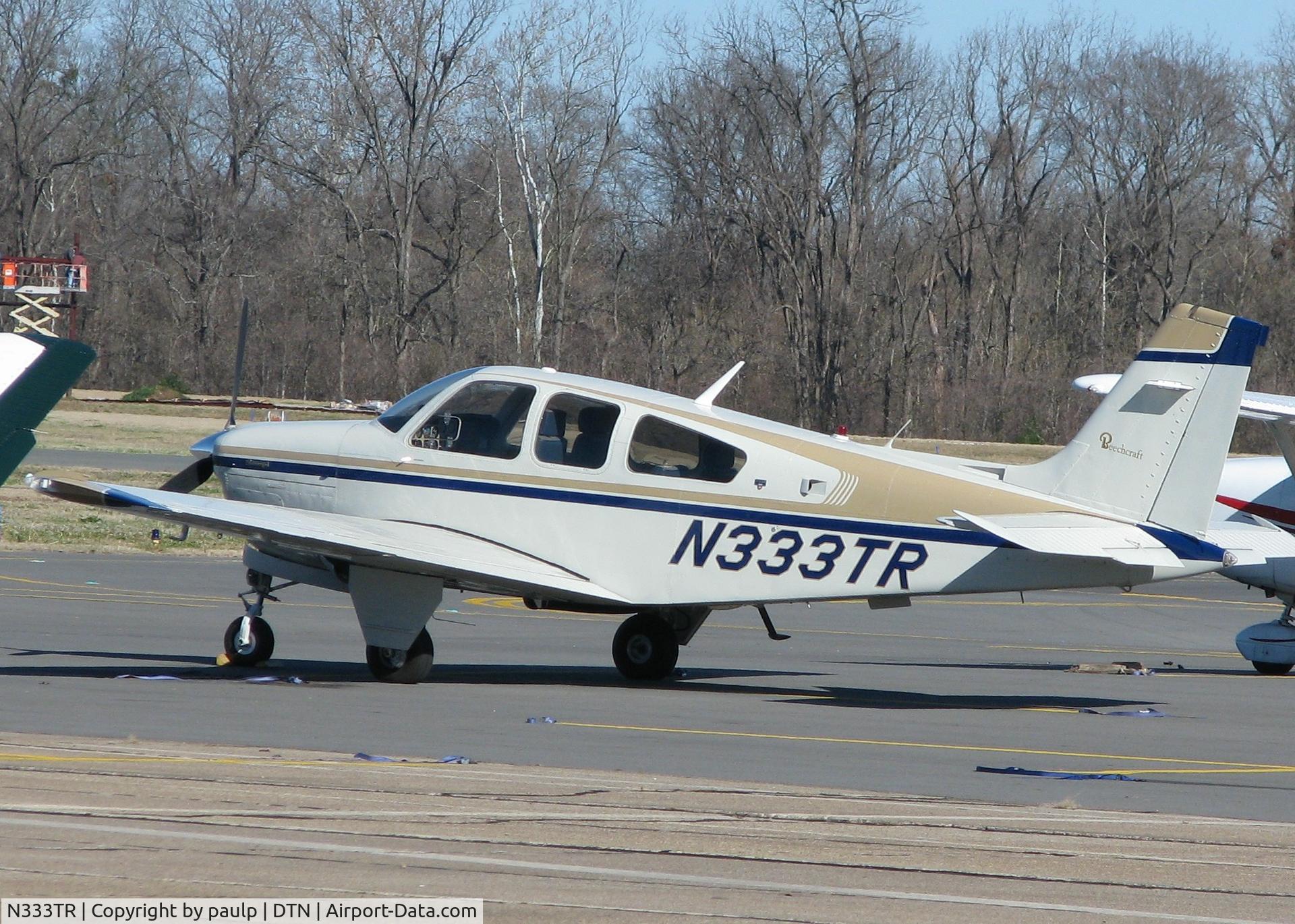 N333TR, 1979 Beech F33A Bonanza C/N CE-860, Parked at the Downtown Shreveport airport.