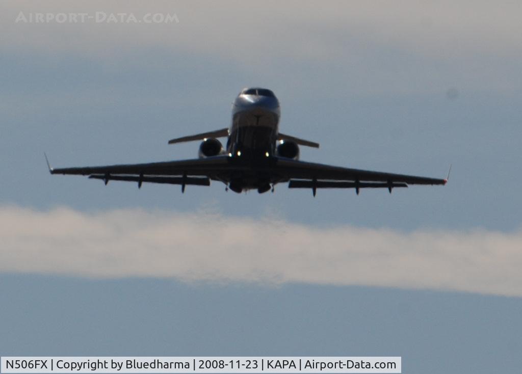 N506FX, 2003 Bombardier Challenger 300 (BD-100-1A10) C/N 20007, Takeoff from 35R.