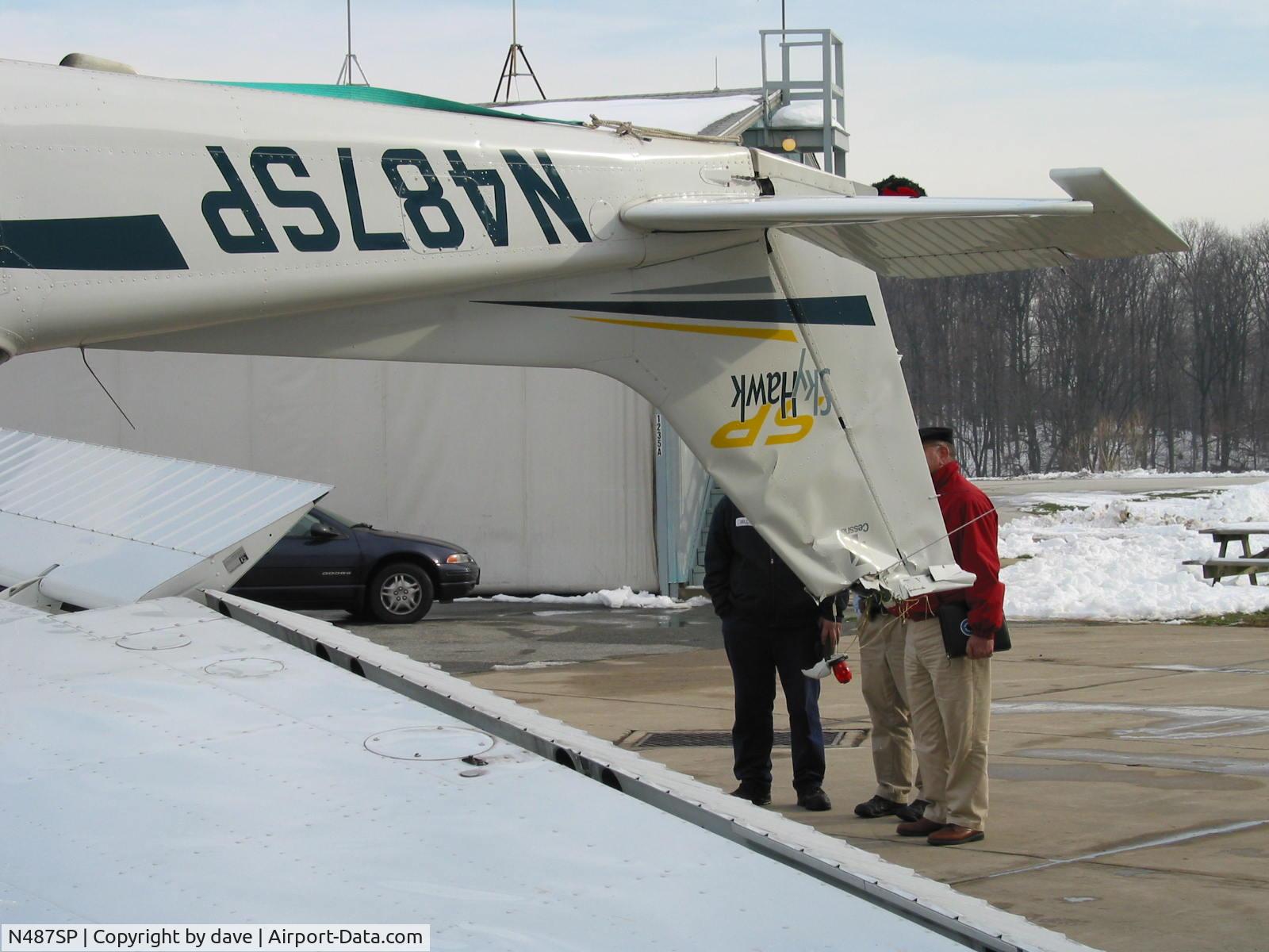 N487SP, 2001 Cessna 172S C/N 172S8765, 2004