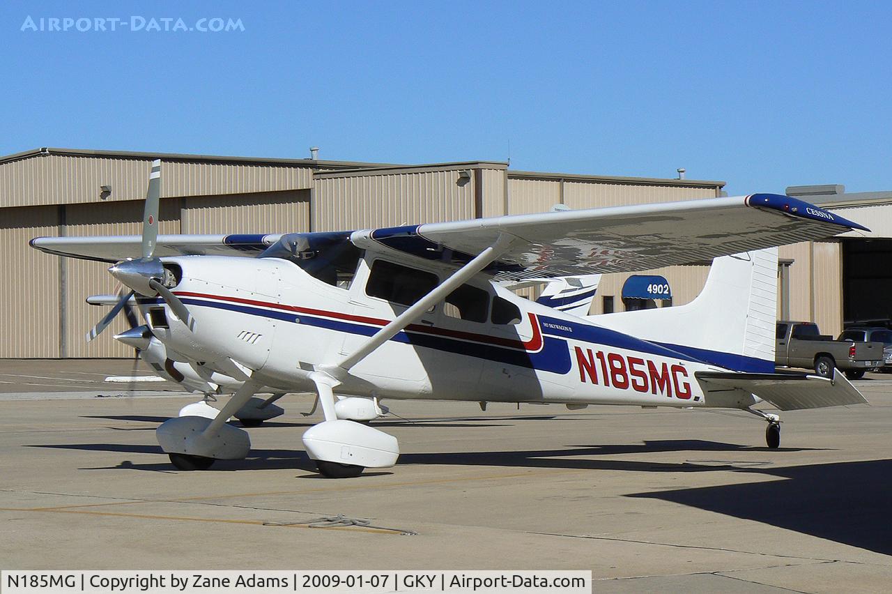 N185MG, 1975 Cessna A185F Skywagon 185 C/N 18502902, At Arlington Municipal