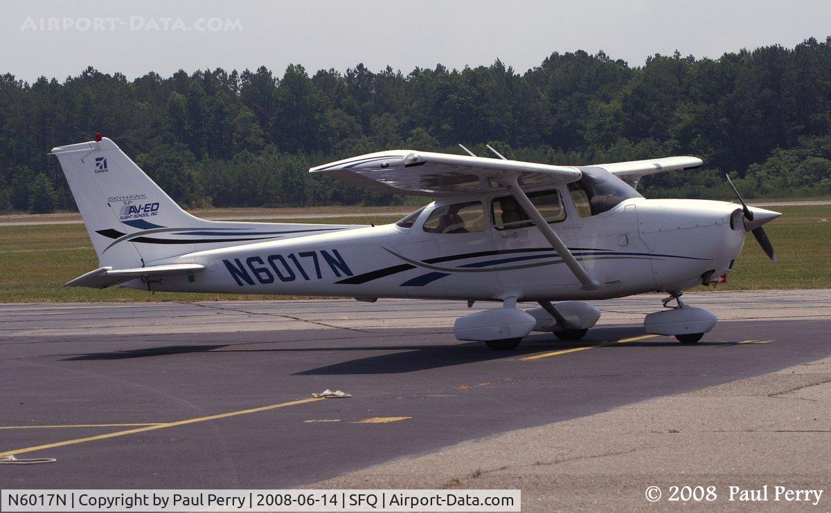 N6017N, 2006 Cessna 172S C/N 172S10171, Seeming solitude
