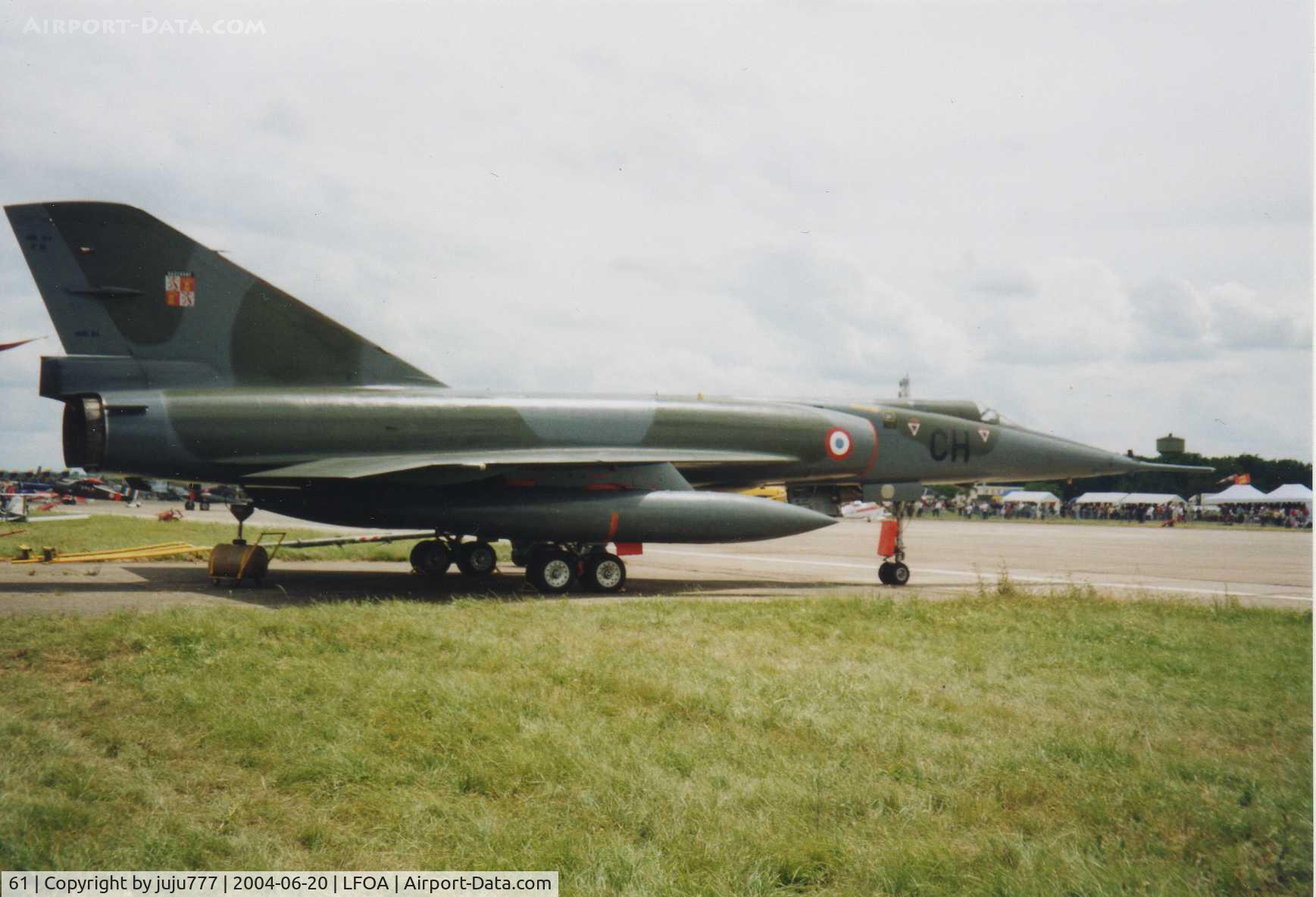 61, Dassault Mirage IVP C/N 61, on display at Avord
