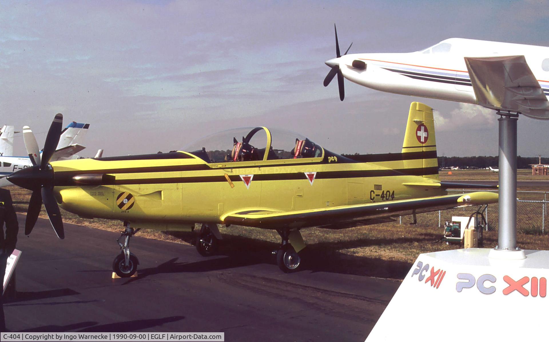C-404, Pilatus PC-9 Turbo Trainer C/N 179, Pilatus PC-9 of the Swiss air force at Farnborough International 1990