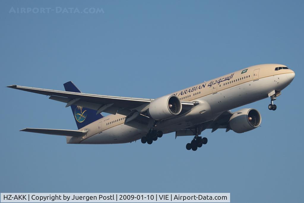 HZ-AKK, 1998 Boeing 777-268/ER C/N 28354, Boeing 777-268 (ER)