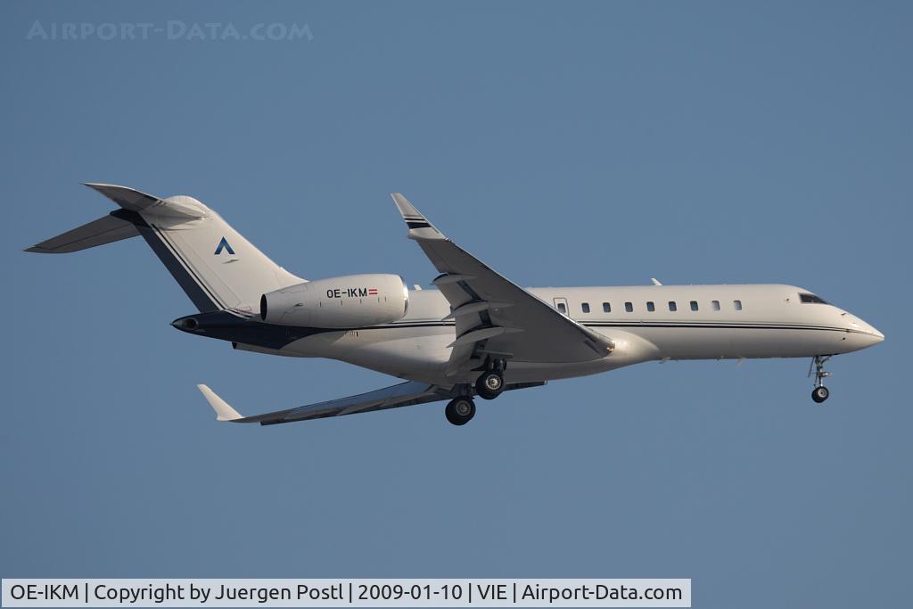 OE-IKM, 2001 Bombardier BD-700-1A10 Global Express C/N 9112, Bombardier BD-700-1A10 Global Express